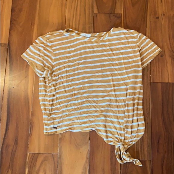 Loose Fitting Striped Shirt with Tie - Picture 1 of 1